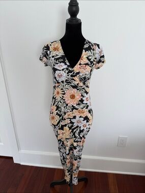 Billabong Black Floral Midi Dress